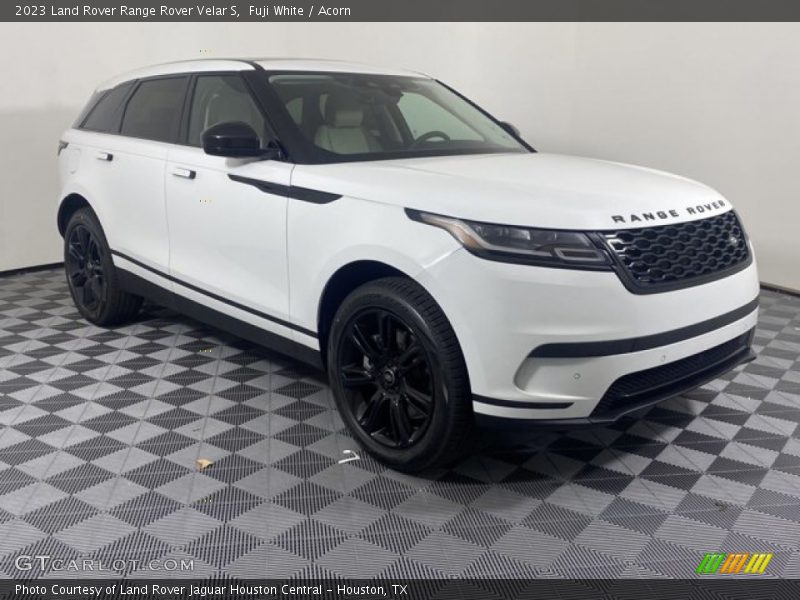 Fuji White / Acorn 2023 Land Rover Range Rover Velar S