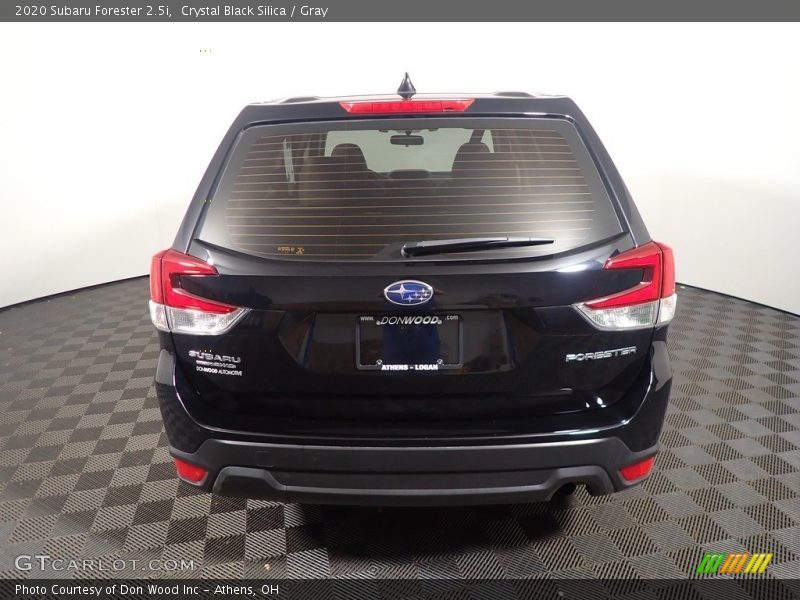 Crystal Black Silica / Gray 2020 Subaru Forester 2.5i
