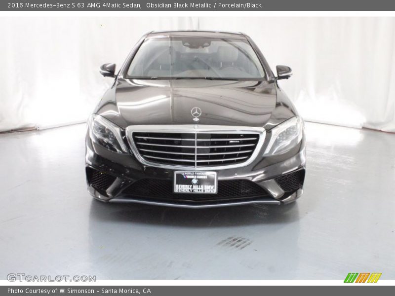 Obsidian Black Metallic / Porcelain/Black 2016 Mercedes-Benz S 63 AMG 4Matic Sedan