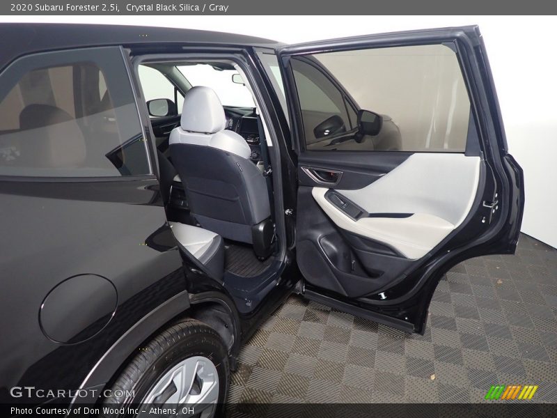 Crystal Black Silica / Gray 2020 Subaru Forester 2.5i
