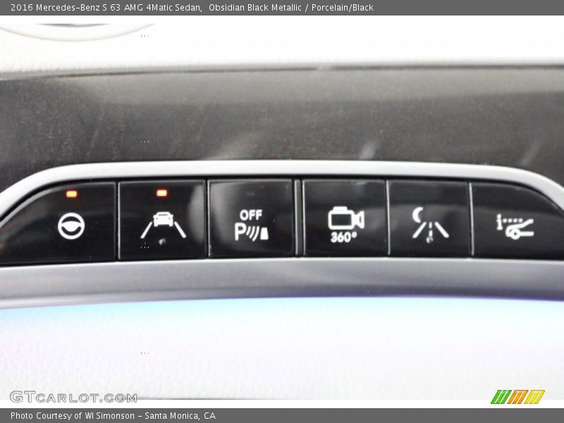 Obsidian Black Metallic / Porcelain/Black 2016 Mercedes-Benz S 63 AMG 4Matic Sedan