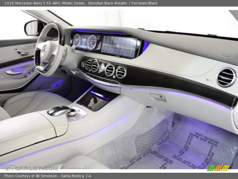 Obsidian Black Metallic / Porcelain/Black 2016 Mercedes-Benz S 63 AMG 4Matic Sedan