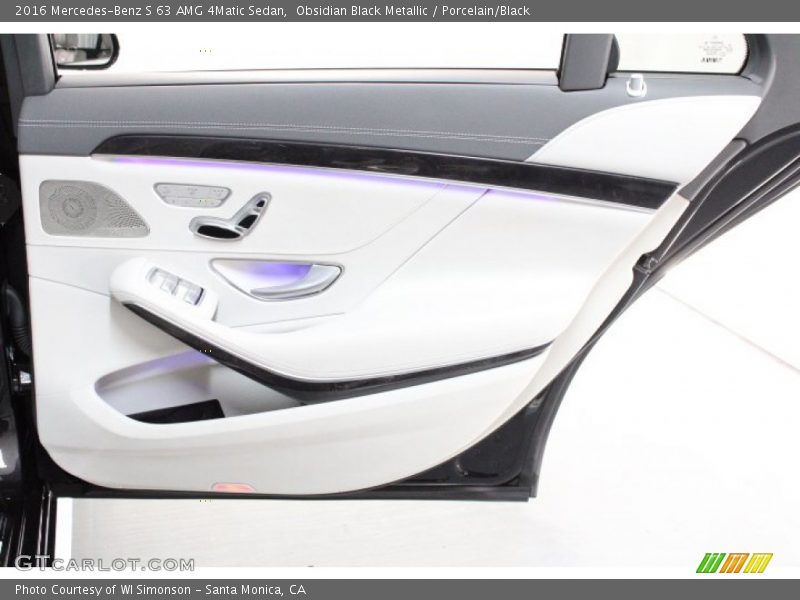 Obsidian Black Metallic / Porcelain/Black 2016 Mercedes-Benz S 63 AMG 4Matic Sedan