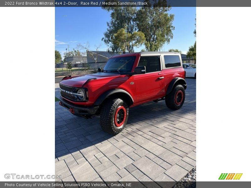 Race Red / Medium Sandstone/Black 2022 Ford Bronco Wildtrak 4x4 2-Door