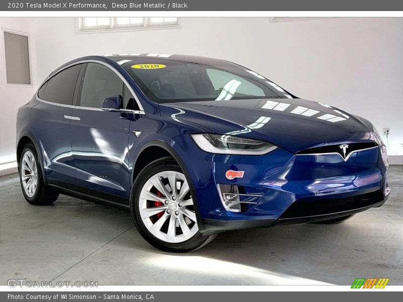 Front 3/4 View of 2020 Model X Performance