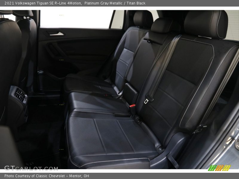 Platinum Gray Metallic / Titan Black 2021 Volkswagen Tiguan SE R-Line 4Motion