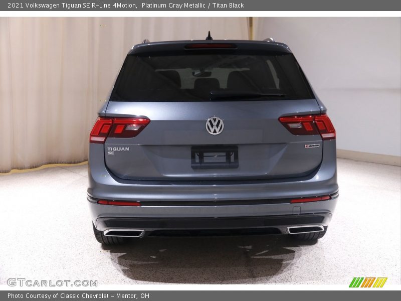 Platinum Gray Metallic / Titan Black 2021 Volkswagen Tiguan SE R-Line 4Motion