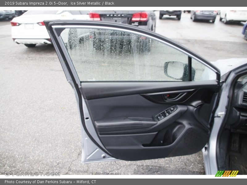 Ice Silver Metallic / Black 2019 Subaru Impreza 2.0i 5-Door