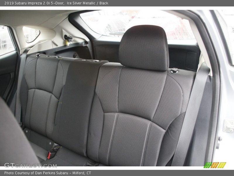 Ice Silver Metallic / Black 2019 Subaru Impreza 2.0i 5-Door
