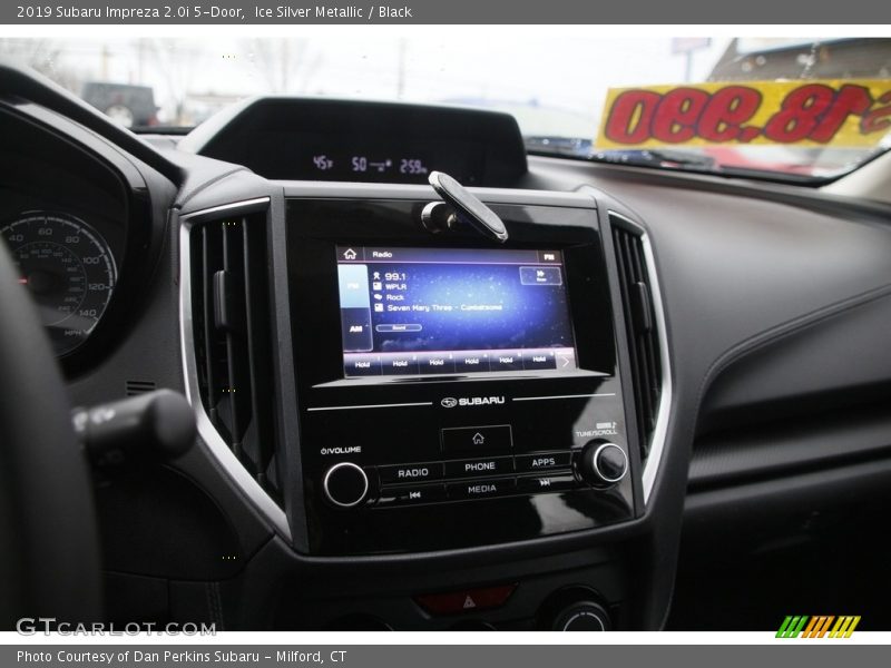 Ice Silver Metallic / Black 2019 Subaru Impreza 2.0i 5-Door
