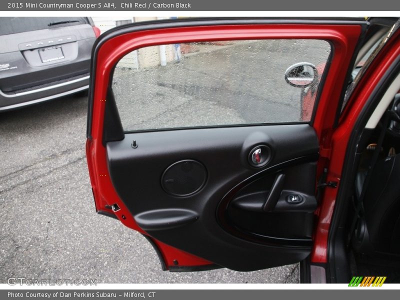 Chili Red / Carbon Black 2015 Mini Countryman Cooper S All4