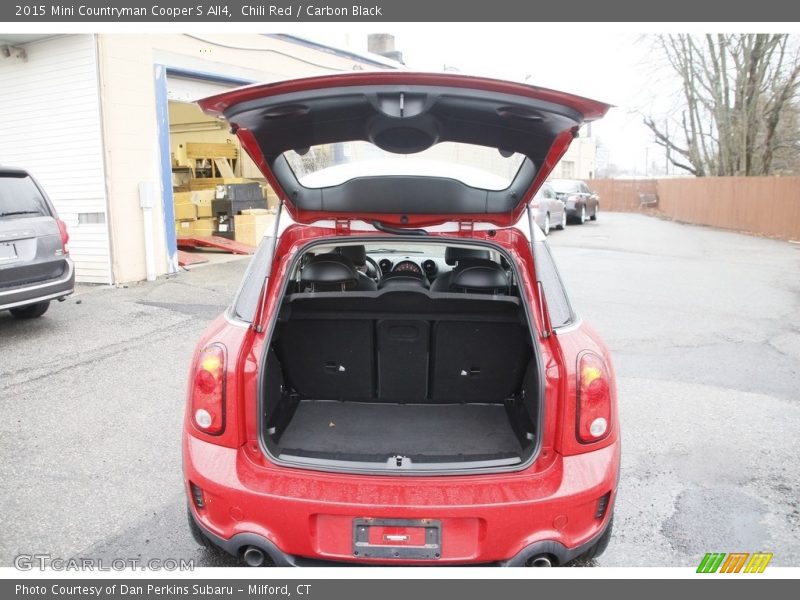 Chili Red / Carbon Black 2015 Mini Countryman Cooper S All4