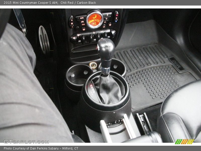 Chili Red / Carbon Black 2015 Mini Countryman Cooper S All4