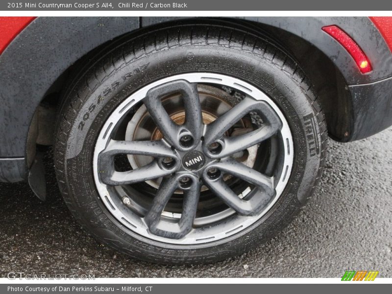Chili Red / Carbon Black 2015 Mini Countryman Cooper S All4