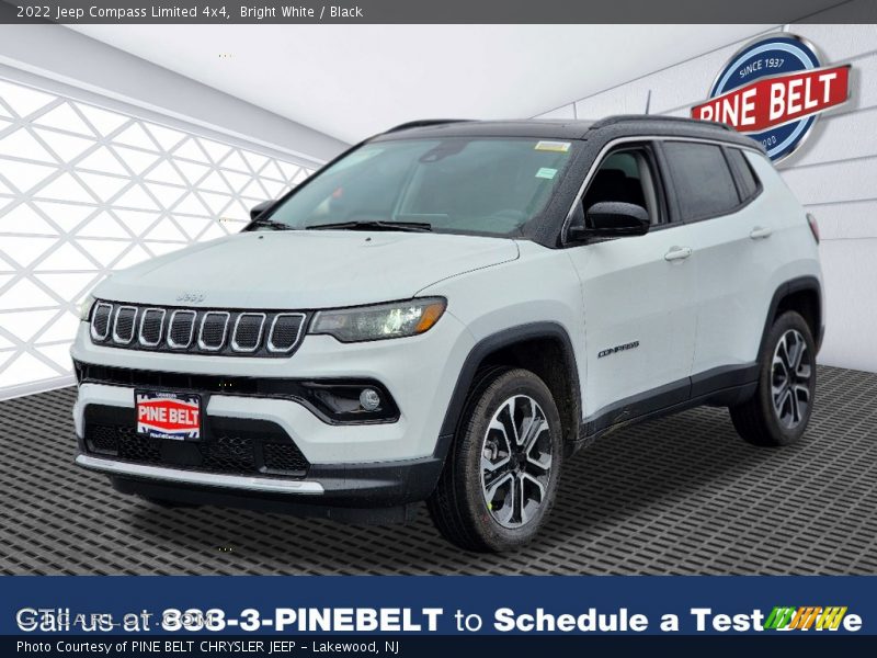 Bright White / Black 2022 Jeep Compass Limited 4x4