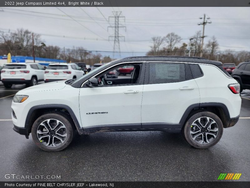 Bright White / Black 2022 Jeep Compass Limited 4x4