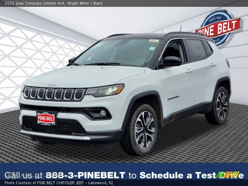 Bright White / Black 2022 Jeep Compass Limited 4x4