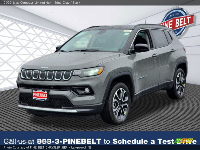 Sting Gray / Black 2022 Jeep Compass Limited 4x4
