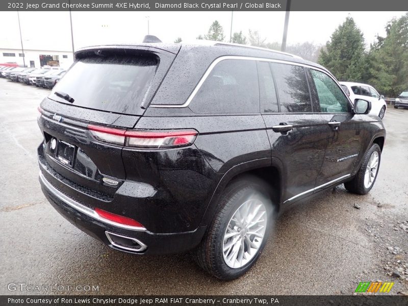Diamond Black Crystal Pearl / Global Black 2022 Jeep Grand Cherokee Summit 4XE Hybrid