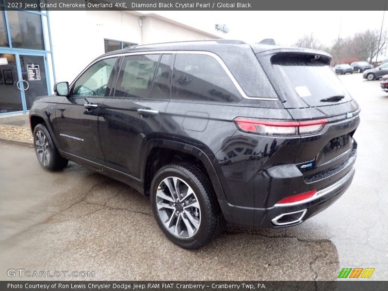 Diamond Black Crystal Pearl / Global Black 2023 Jeep Grand Cherokee Overland 4XE