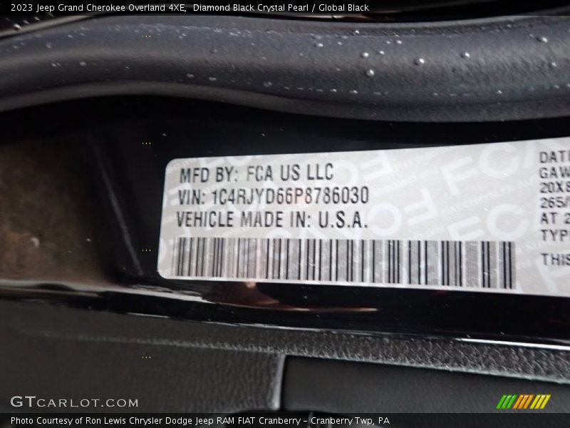 Diamond Black Crystal Pearl / Global Black 2023 Jeep Grand Cherokee Overland 4XE