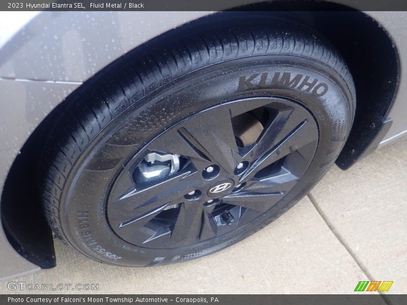 Fluid Metal / Black 2023 Hyundai Elantra SEL