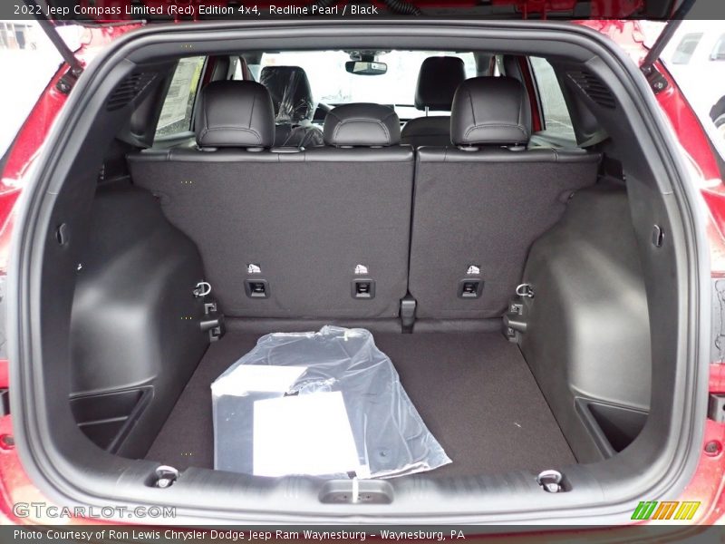  2022 Compass Limited (Red) Edition 4x4 Trunk