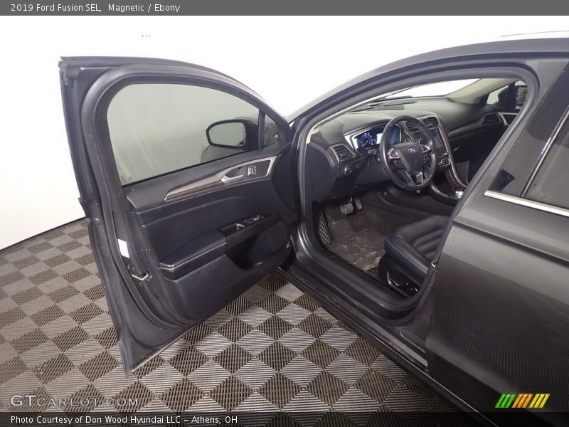 Magnetic / Ebony 2019 Ford Fusion SEL