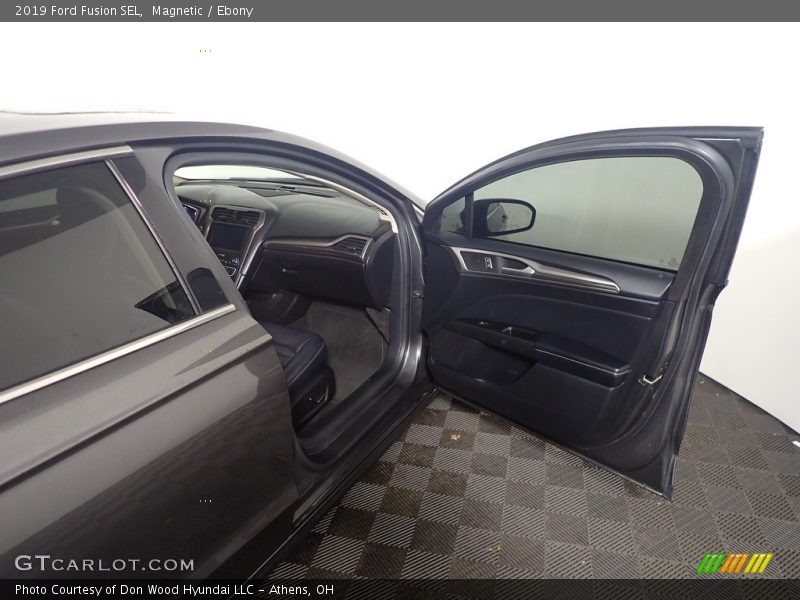 Magnetic / Ebony 2019 Ford Fusion SEL