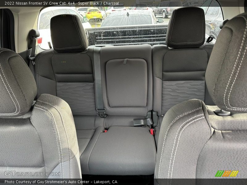 Super Black / Charcoal 2022 Nissan Frontier SV Crew Cab 4x4