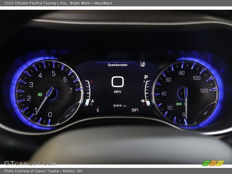 Bright White / Alloy/Black 2020 Chrysler Pacifica Touring L Plus