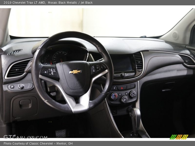 Mosaic Black Metallic / Jet Black 2019 Chevrolet Trax LT AWD