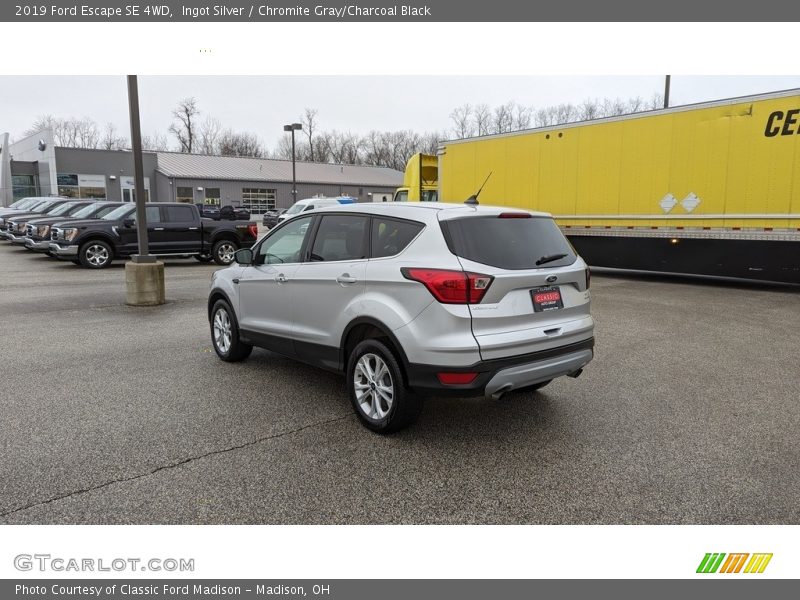 Ingot Silver / Chromite Gray/Charcoal Black 2019 Ford Escape SE 4WD