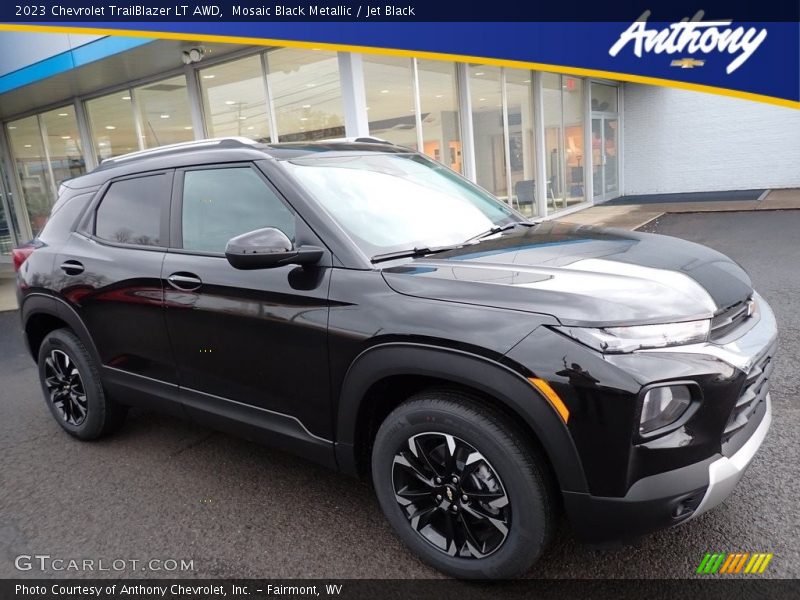 Mosaic Black Metallic / Jet Black 2023 Chevrolet TrailBlazer LT AWD