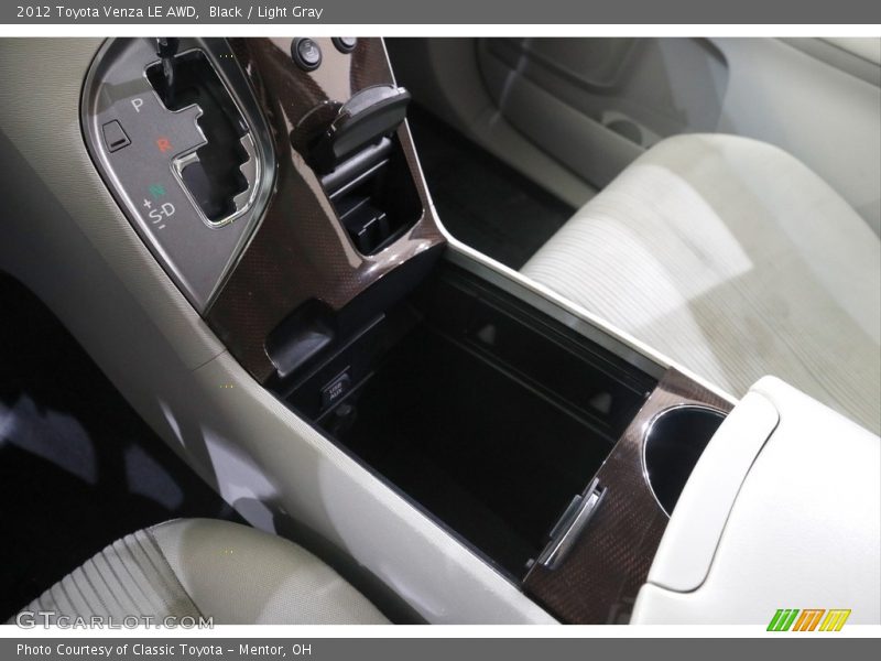 Black / Light Gray 2012 Toyota Venza LE AWD