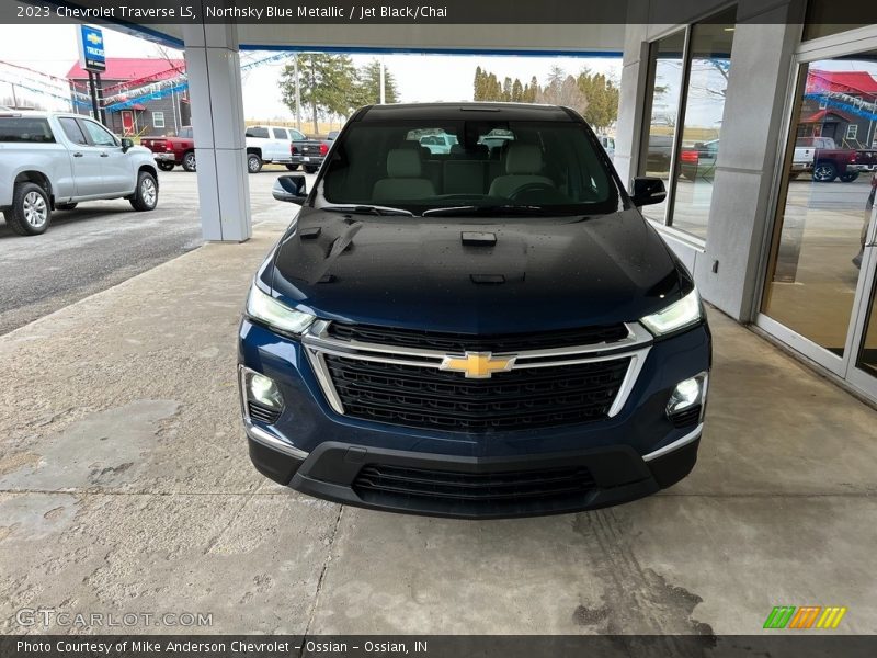 Northsky Blue Metallic / Jet Black/Chai 2023 Chevrolet Traverse LS
