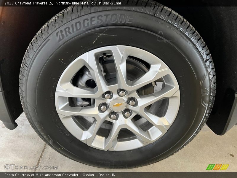 Northsky Blue Metallic / Jet Black/Chai 2023 Chevrolet Traverse LS