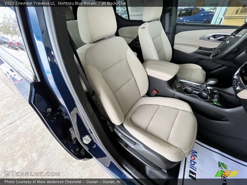 Northsky Blue Metallic / Jet Black/Chai 2023 Chevrolet Traverse LS