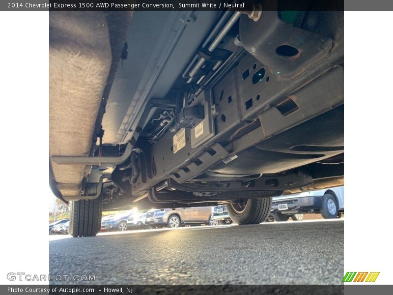 Undercarriage of 2014 Express 1500 AWD Passenger Conversion