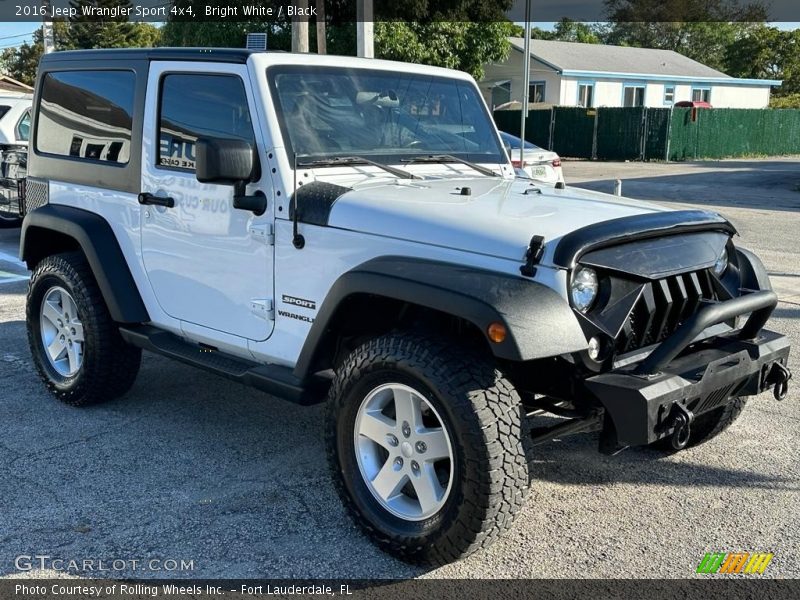 Bright White / Black 2016 Jeep Wrangler Sport 4x4