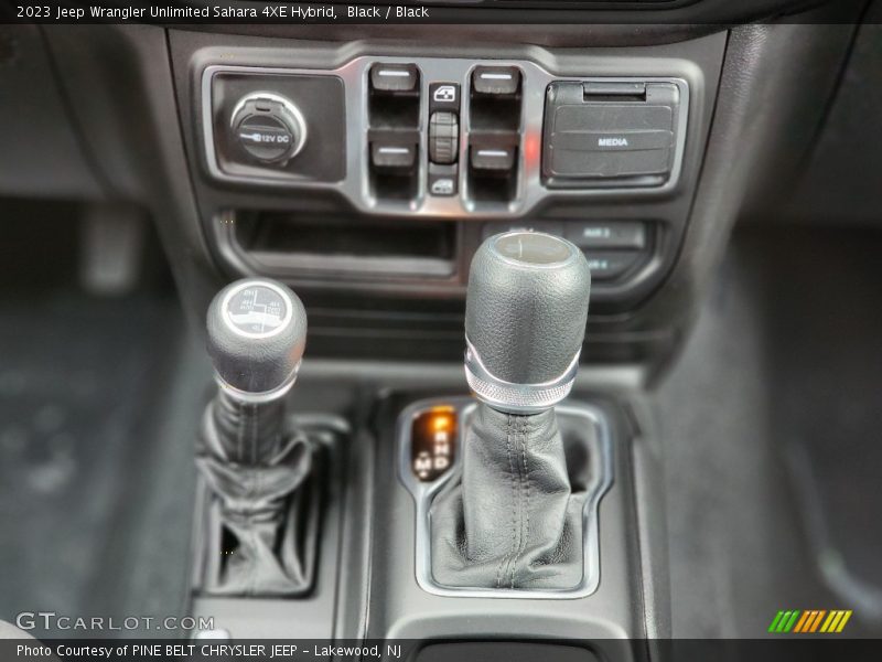  2023 Wrangler Unlimited Sahara 4XE Hybrid 8 Speed Automatic Shifter