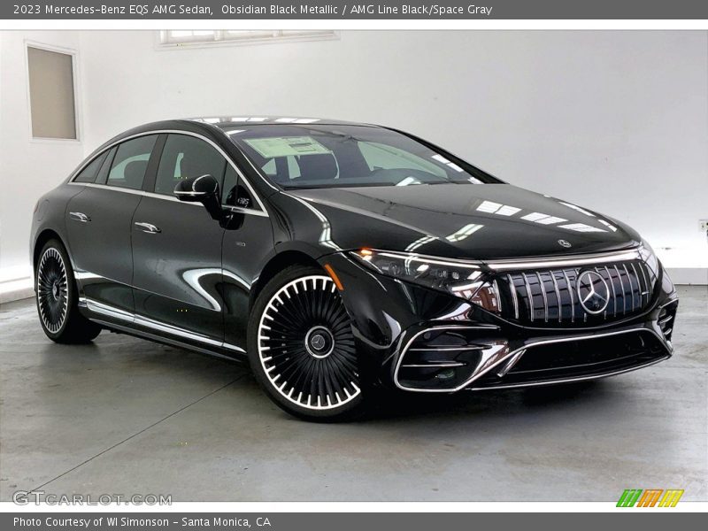 Front 3/4 View of 2023 EQS AMG Sedan