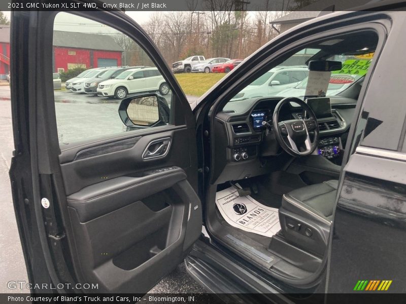 Door Panel of 2021 Yukon XL SLT 4WD