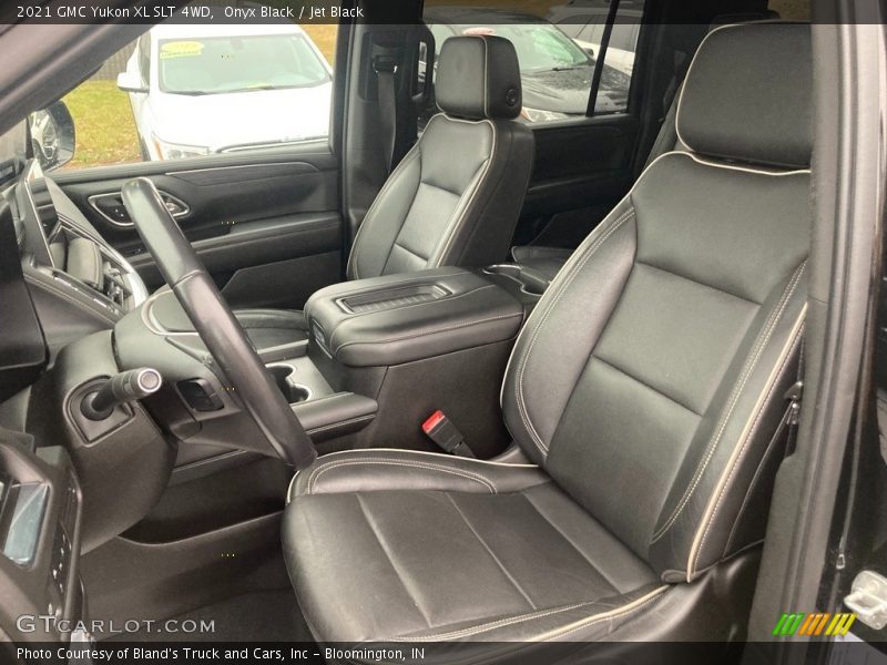 Front Seat of 2021 Yukon XL SLT 4WD