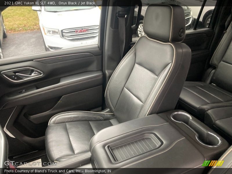 Front Seat of 2021 Yukon XL SLT 4WD