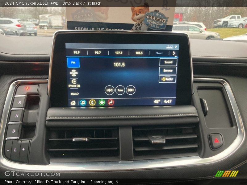 Controls of 2021 Yukon XL SLT 4WD