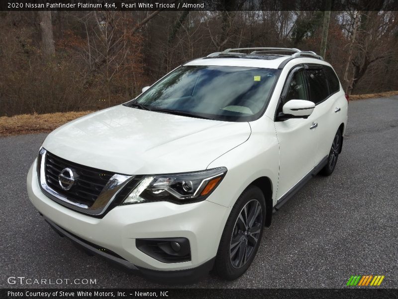 Pearl White Tricoat / Almond 2020 Nissan Pathfinder Platinum 4x4