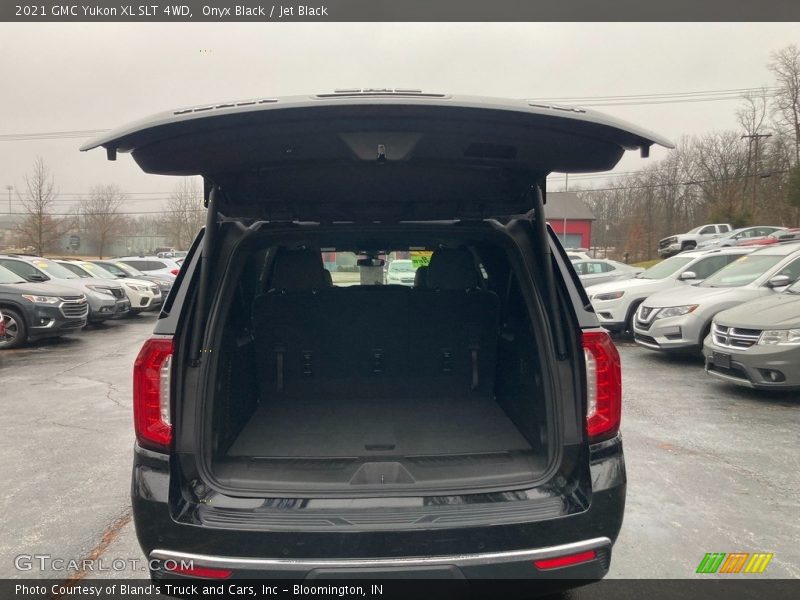  2021 Yukon XL SLT 4WD Trunk