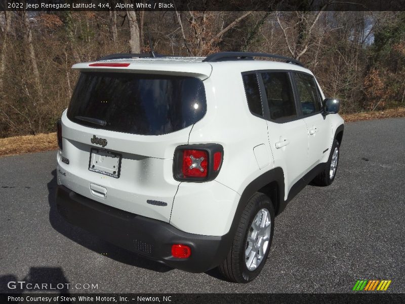 Alpine White / Black 2022 Jeep Renegade Latitude 4x4
