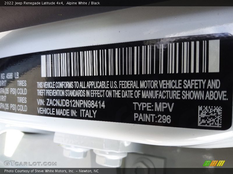 Alpine White / Black 2022 Jeep Renegade Latitude 4x4
